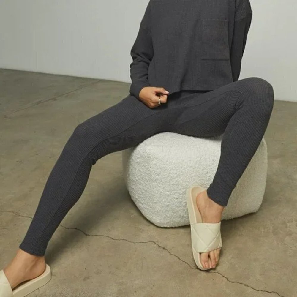 💕LUNYA💕 Restore Thermal Long Sleeve Top + High Rise Legging Pajama Set L NWOT - Picture 8 of 16